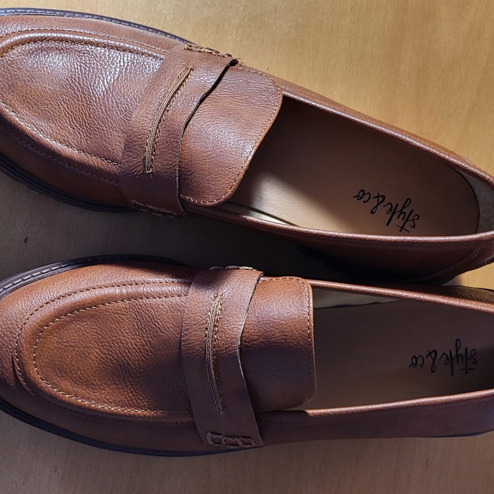 Stylish Brown Loafers for Women Size 9